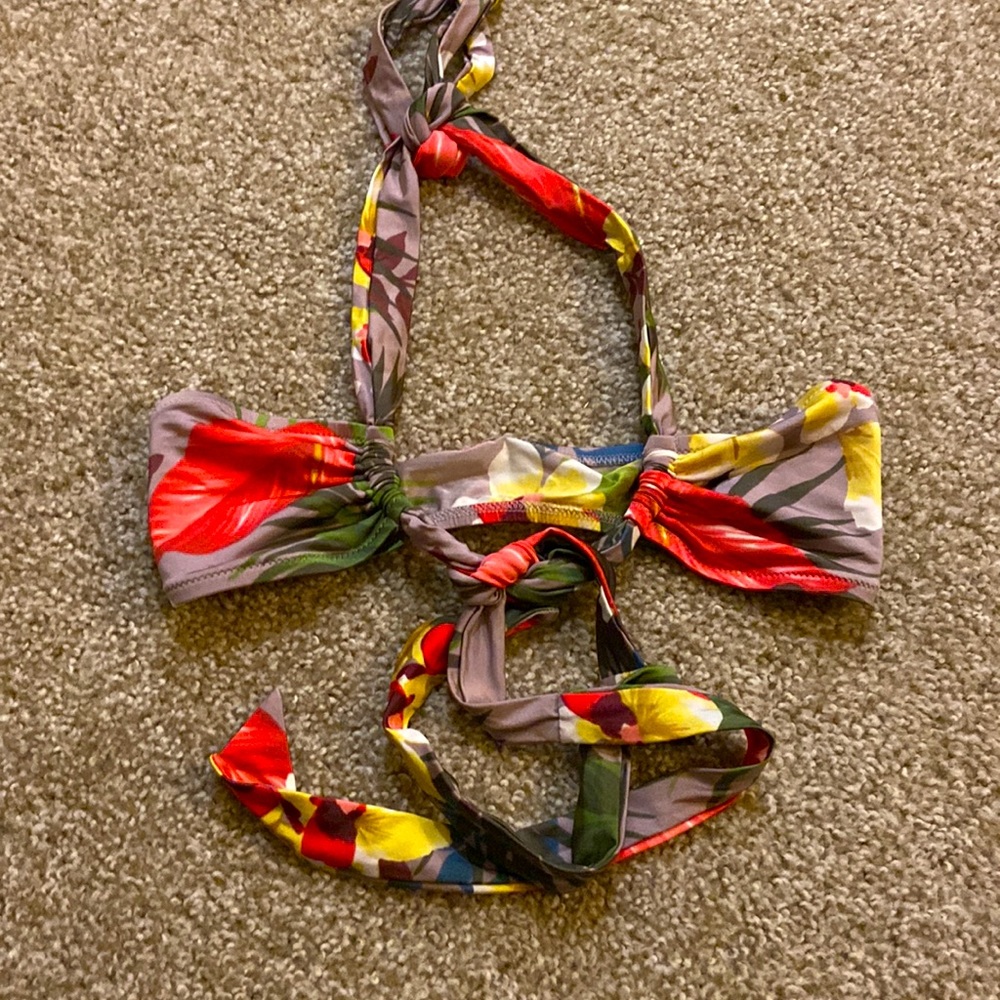 Victoria's Secret Strap-y Bikini Set